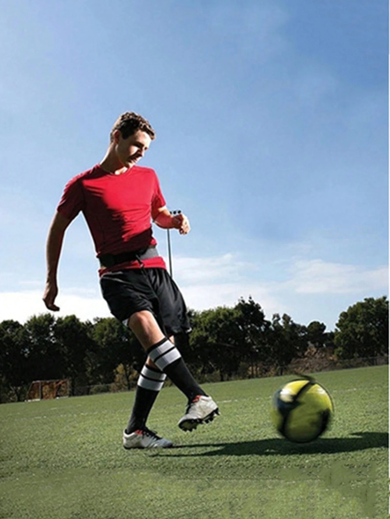 1Pc Football Control Training Solo Kick Leg Assist Adjustable Waist Belt